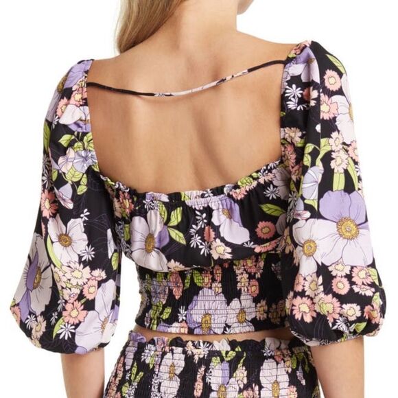 AFRM WAVERLY WOMEN’S FLORAL PUFF SLEEVE CROPPED TOP IN SIZE MEDIUM NWOT - Picture 2 of 4